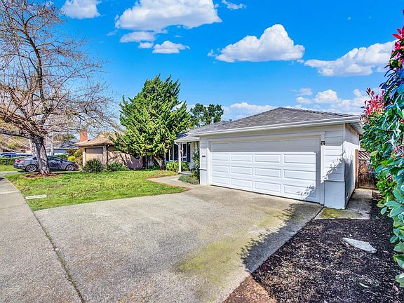 3rd image of 344 San Marino Avenue