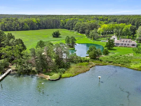 23505 Pine Point Rd, Bozman, MD 21612