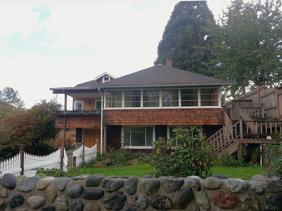 Front of house from the parking area