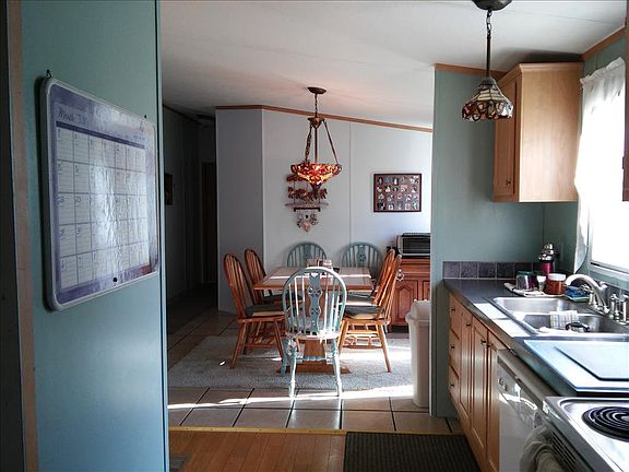 4th image of 1421 Blue Mountain Dr