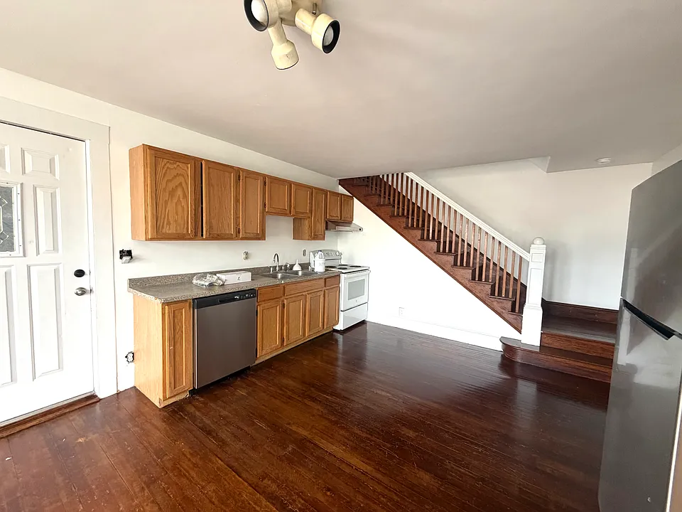 Downstairs 1 kitchen/dining