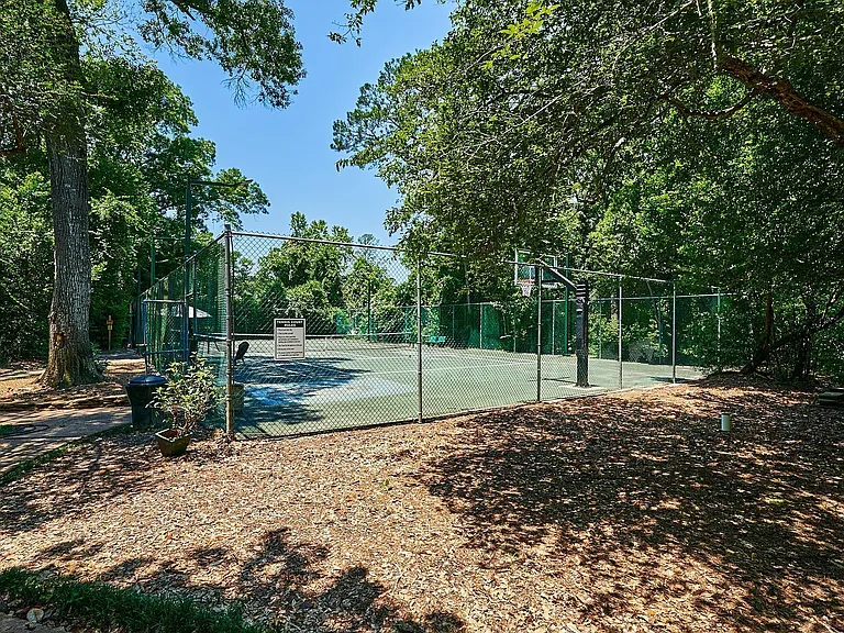 201 Vanderpool Ln #113 — Photo 44