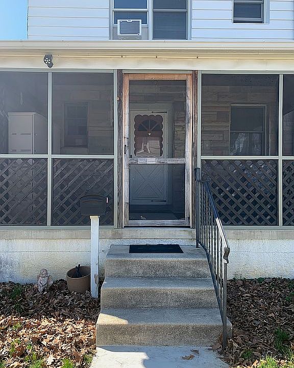 1st image of 435 S Andrews Ave