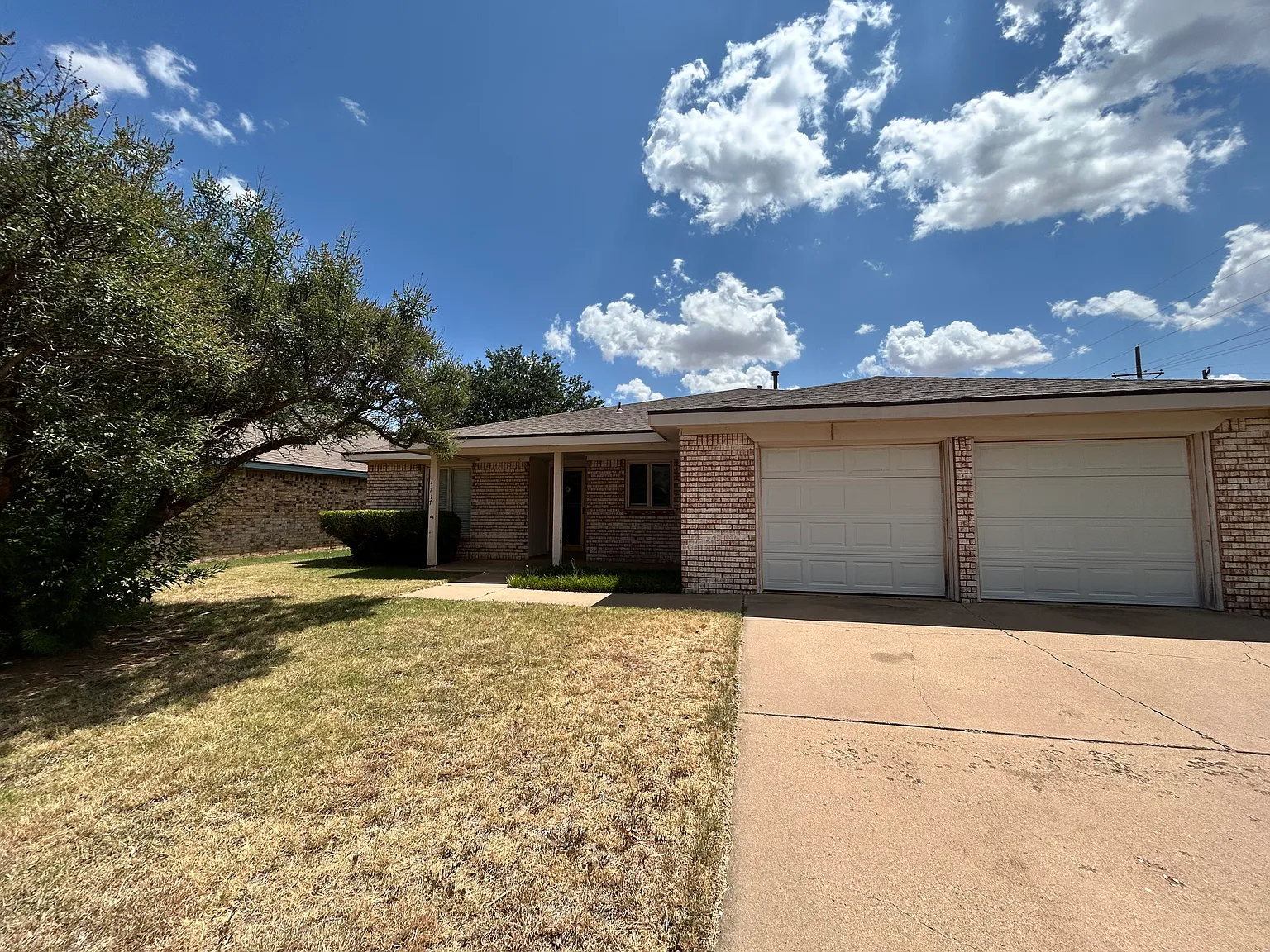 3 bed, 1806 sqft, $1,600 — Photo 2