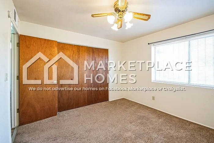 3619 S 14th Ave — Photo 9