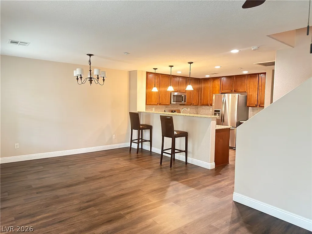 2 bed, 2.5 bath, 1445 sqft, $1,950 — Photo 4