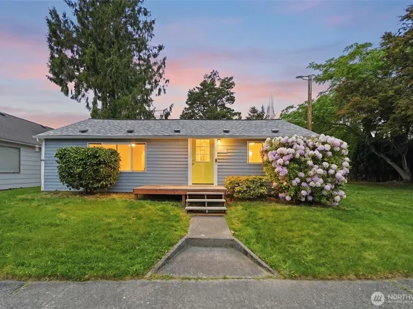 207 Cedar Avenue, Sultan, WA 98294