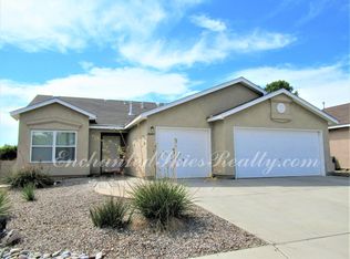 10415 Las Palmas St NW, Albuquerque, NM 87114