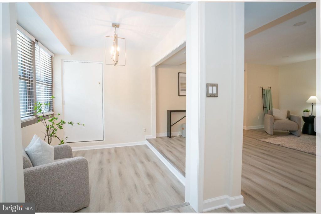 5860 Thunder Hill Rd Unit C-1, Columbia, MD - View 2
