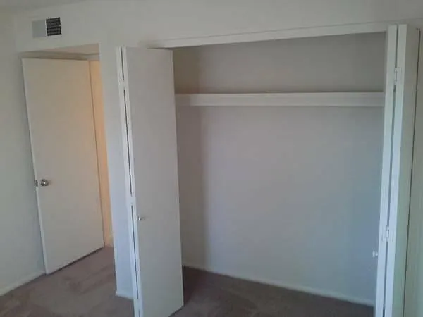 4027 W Sharon Ave — Photo 18