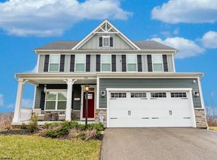 243 Falling Water Ln, Morgantown, WV 26508