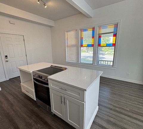 5th image of 1717 W Pacific Ave #1