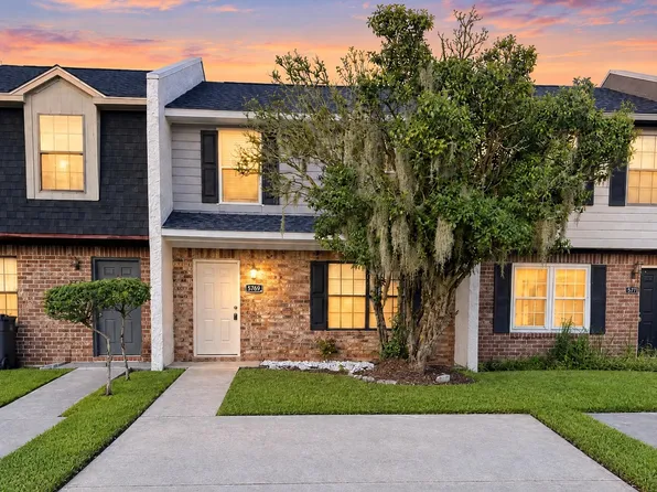 5769 Dewsbury Ln, North Charleston, SC 29418