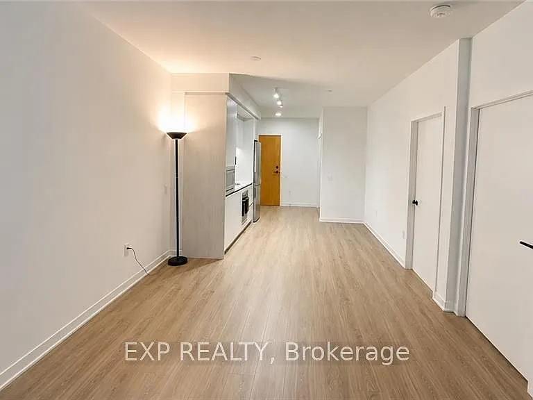 2495 Eglinton Ave W #716 — Photo 12
