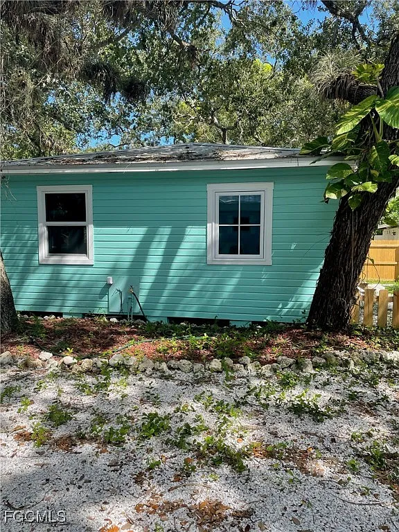 1 bed, 1.0 bath, 572 sqft, $1,900 — Photo 4