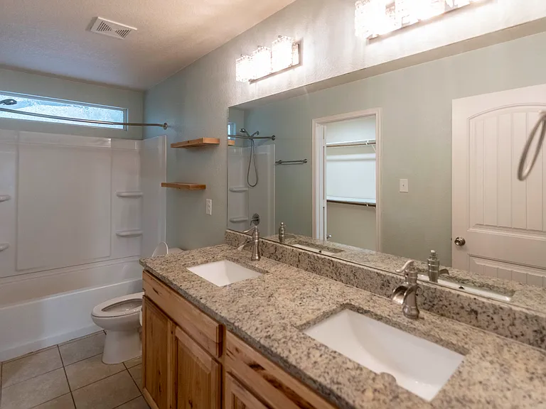1015 Twin Deer Ln — Photo 10