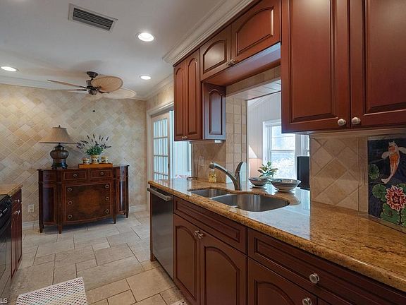 4th image of 1029 Forest Lakes Dr #11D