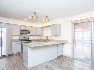 543 Applewood Dr, Centerville, UT 84014