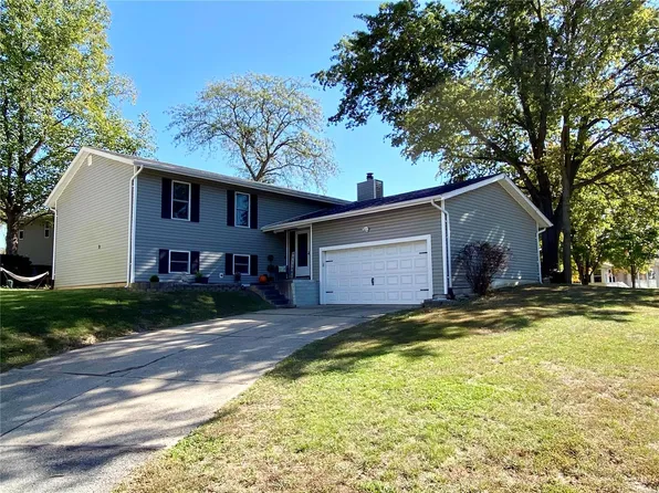 701 Gray Mist Ter, Lake Saint Louis, MO 63367