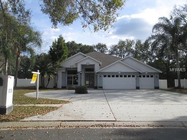 1st image of 808 Brooker Village Cir