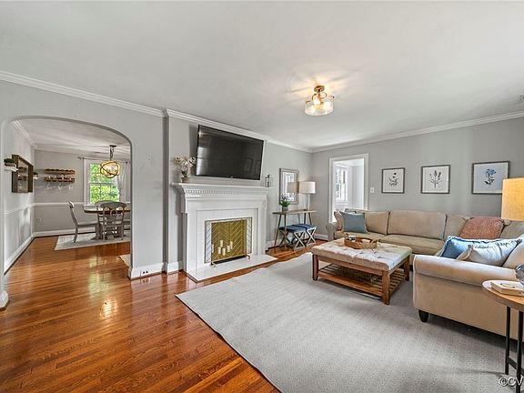 4th image of 5000 Park Ave