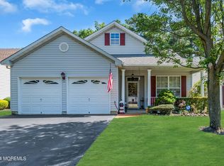 11 Marigold Ln, Brick, NJ 08724