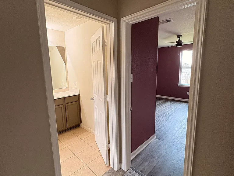 9807 Opal Rock Dr — Photo 26