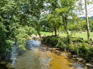 271 Cullasaja Cir, Franklin, NC 28734