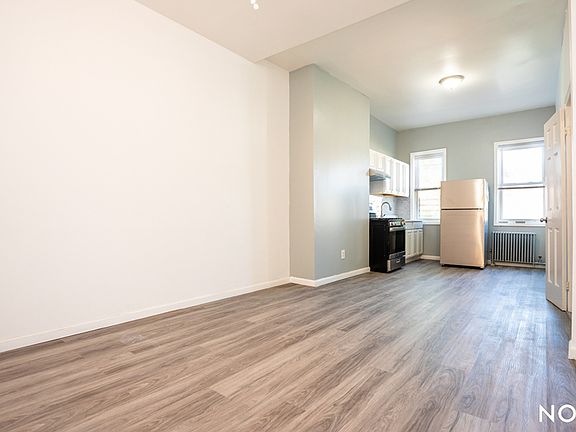 2nd image of 329 Bleecker St Floor 2