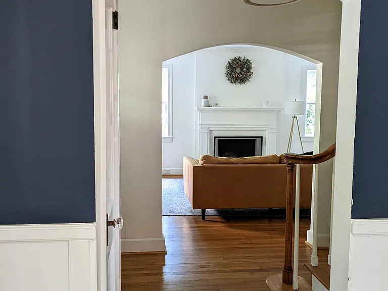 1421 Woodland Dr — Photo 13