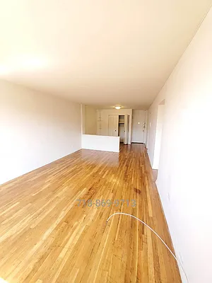 Rented by Smart NY Realty LLC | media 9