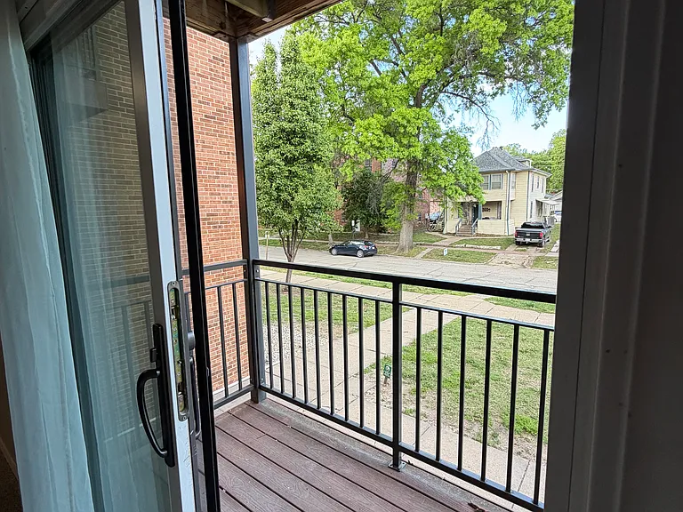 1111 Vattier St #10 — Photo 13