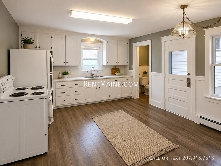 20 Monroe St #2 — Photo 3