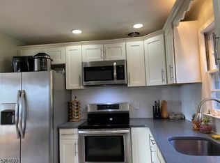 14 Cedar Ridge Rd N, Sussex, NJ 07461