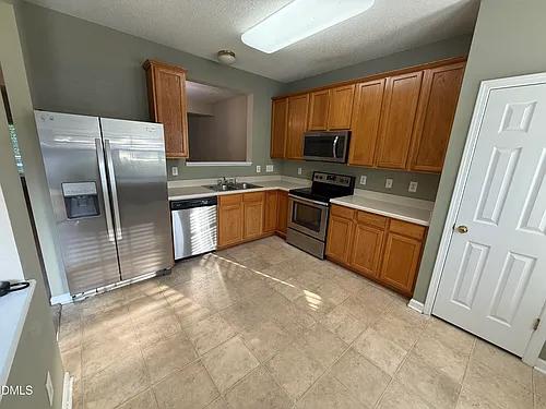 138 Forthview Way Photo 1