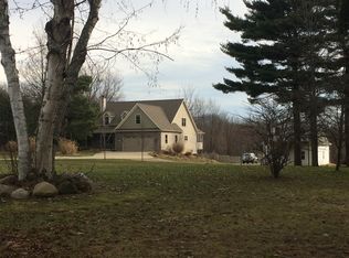 2913 Pickle Rd, Akron, OH 44312