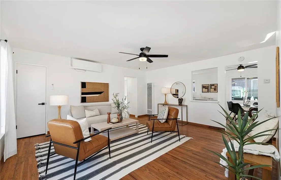 2 bed, 800 sqft, $7,500 — Photo 1