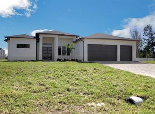 4208 NW 26th St, Cape Coral, FL 33993