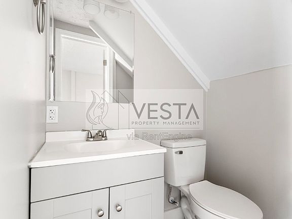 4th image of 26 Reid St #3
