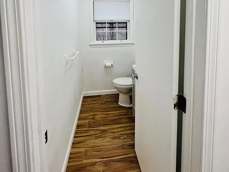 189 Parker St #4 — Photo 16