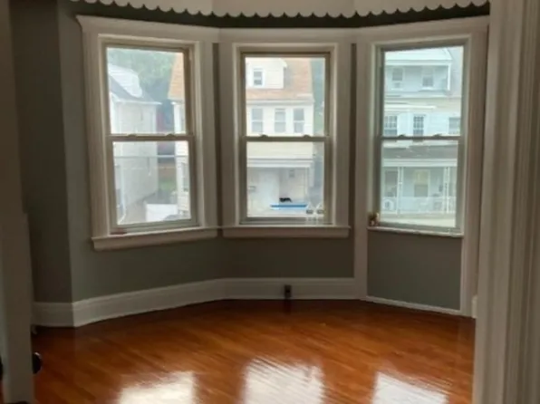 116 N 17th St, East Orange, NJ 07017