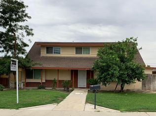 3012 Wilson Rd, Bakersfield, CA 93304
