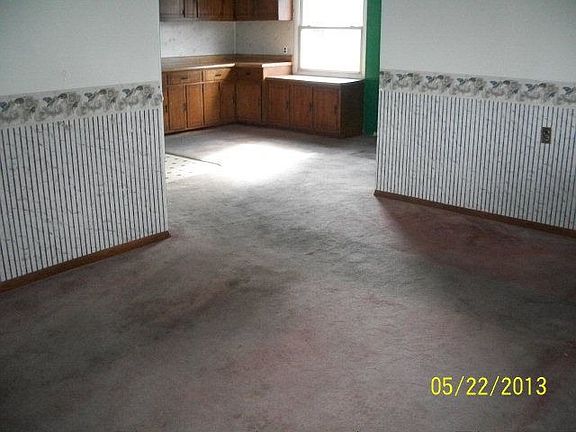 3rd image of 2636 W 5th St