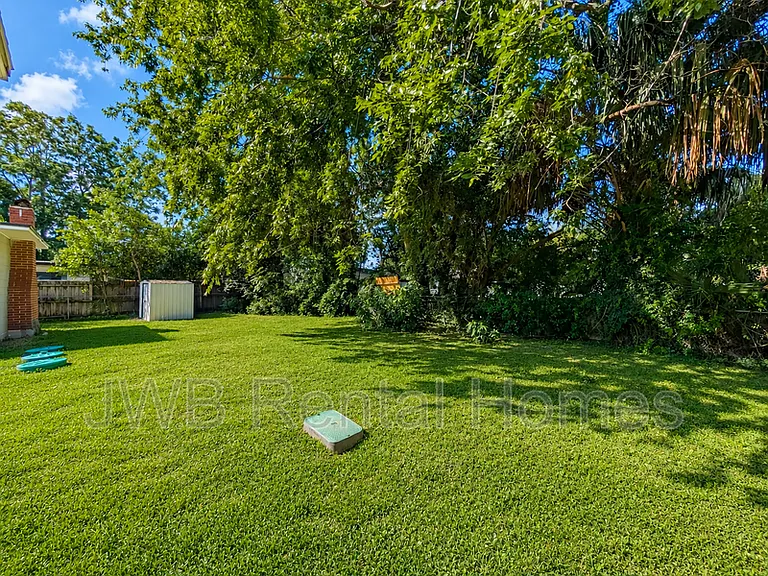 2216 Barlad Dr — Photo 15