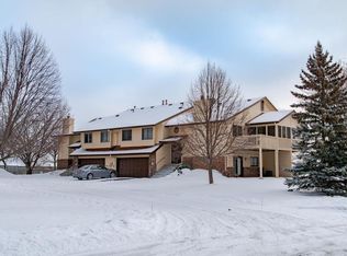 8356 Oakview Ct N, Maple Grove, MN 55369