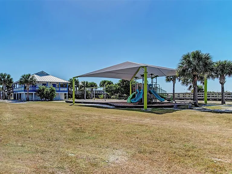 12165 Gulfstream Blvd — Photo 25