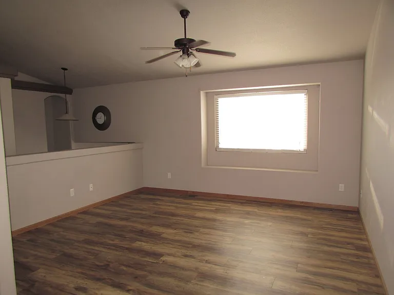 5016 Dylan Dr — Photo 6