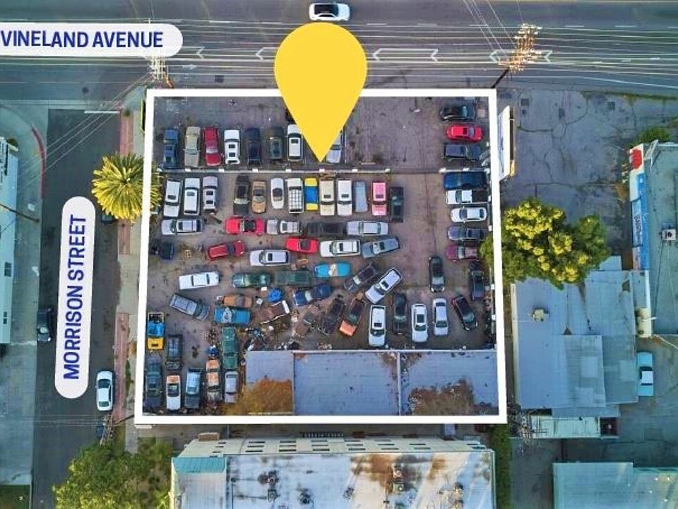 2nd image of 5000 Vineland Ave