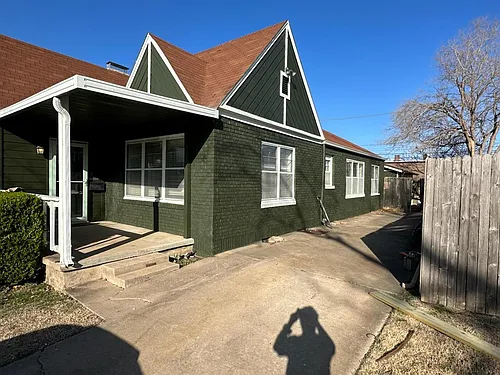 1515 S Gary Pl Photo 1