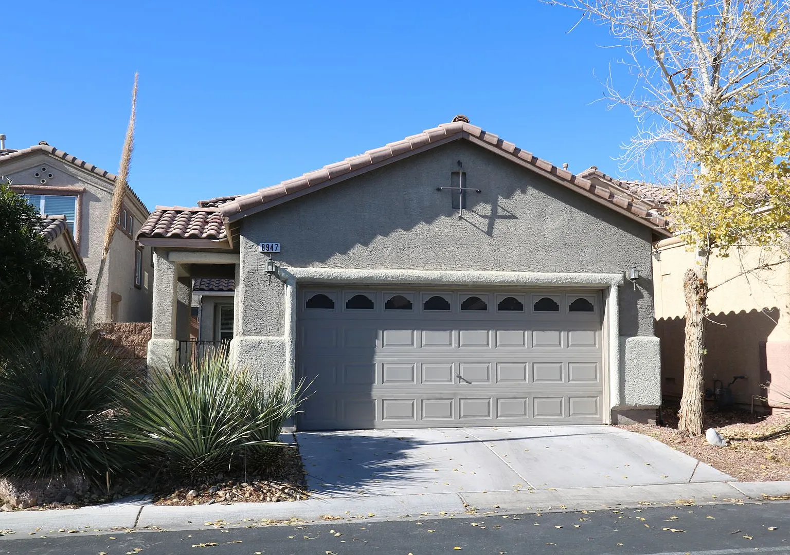 Beautiful 2 Story 3 Bedroom Home located in the Southwest — Photo 1